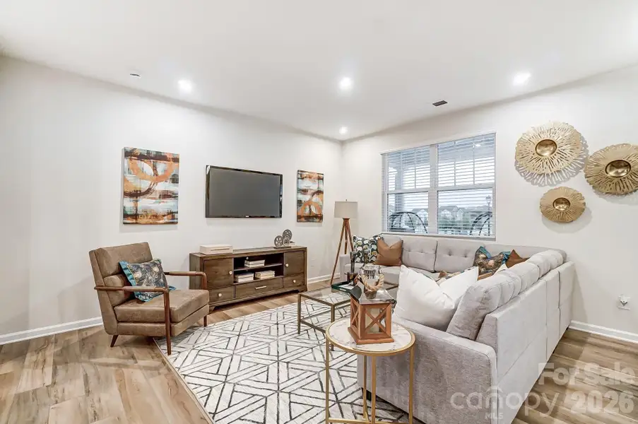 For representation purposes of floorplan only, actual homesite is under construction and design and structural options may vary For representation purposes of floorplan only, actual homesite is under construction and design and structural options may vary