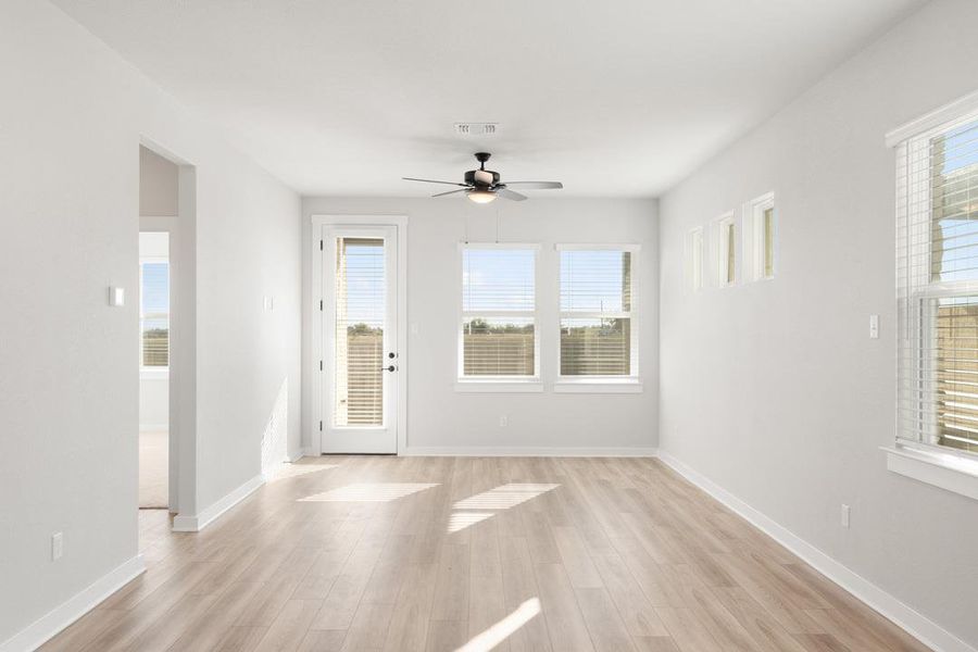 Spacious, unfurnished interior of a new home in Park Central, Georgetown (Image 30).