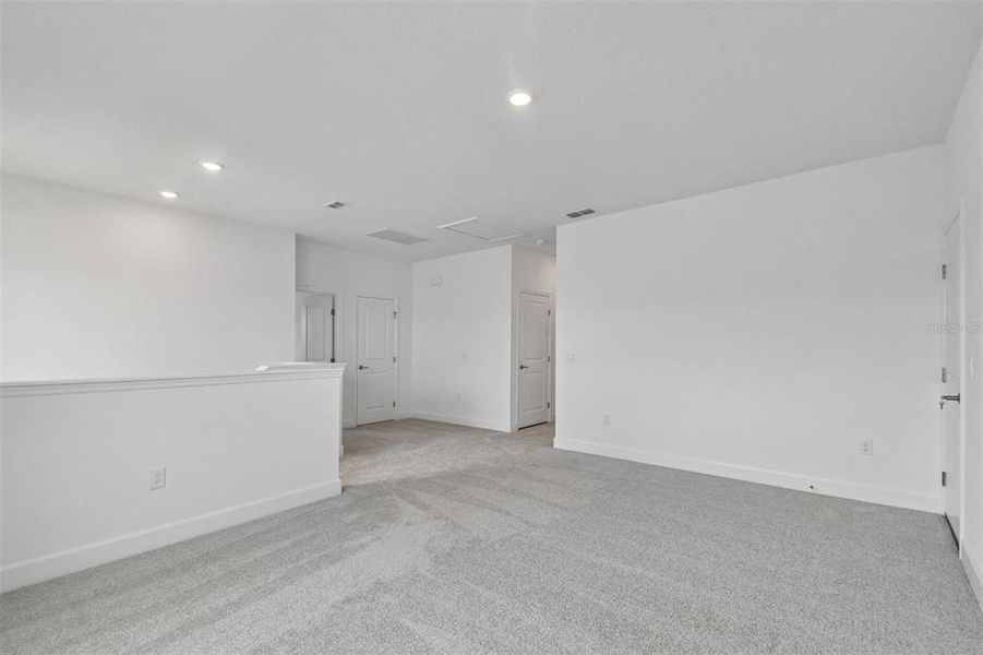 Spacious, unfurnished interior of a new home in Oakfield at Mount Dora Village Series, Mount Dora (Image 14).