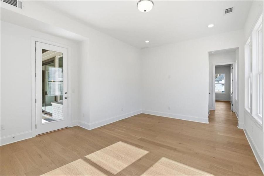 Spacious, unfurnished interior of a new home in , Woodstock (Image 35).