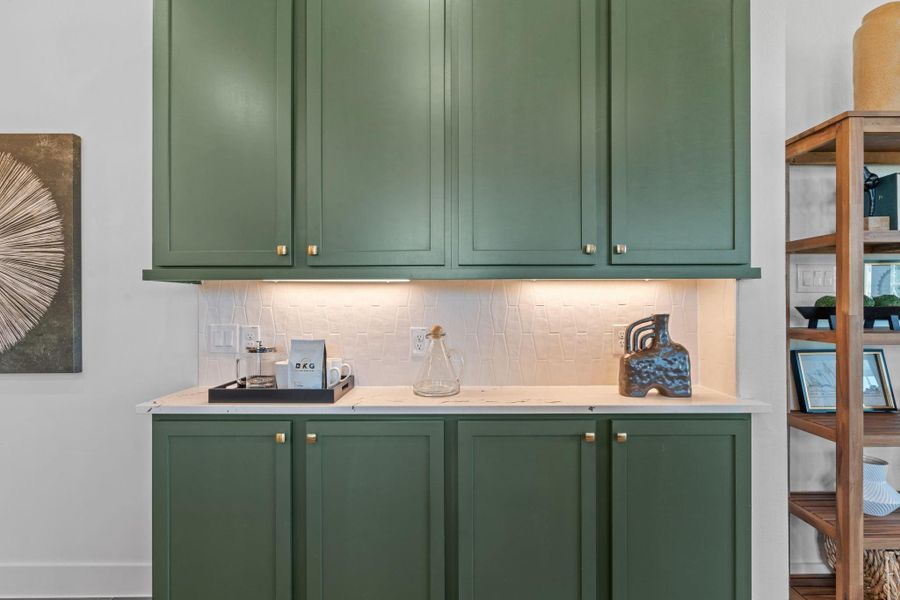 **Photos are representative of the floor plan and not of the actual home** **Photos are representative of the floor plan and not of the actual home**