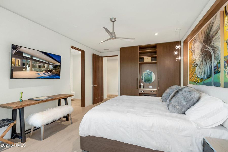 1190 Tortolita Mountain Cir-kccreativede