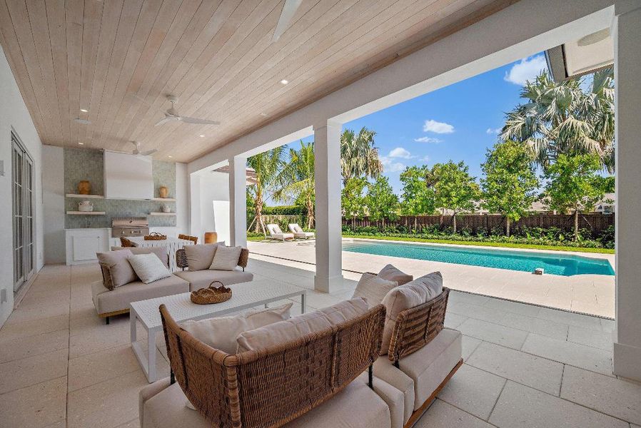 Oversize patio with tongue and groove wo