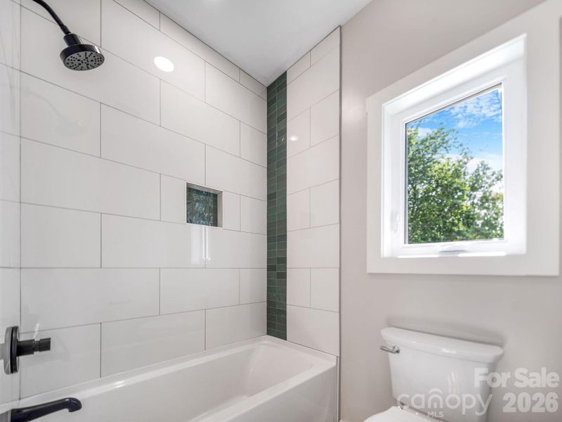 Bathroom for bedrooms 2 & 3
