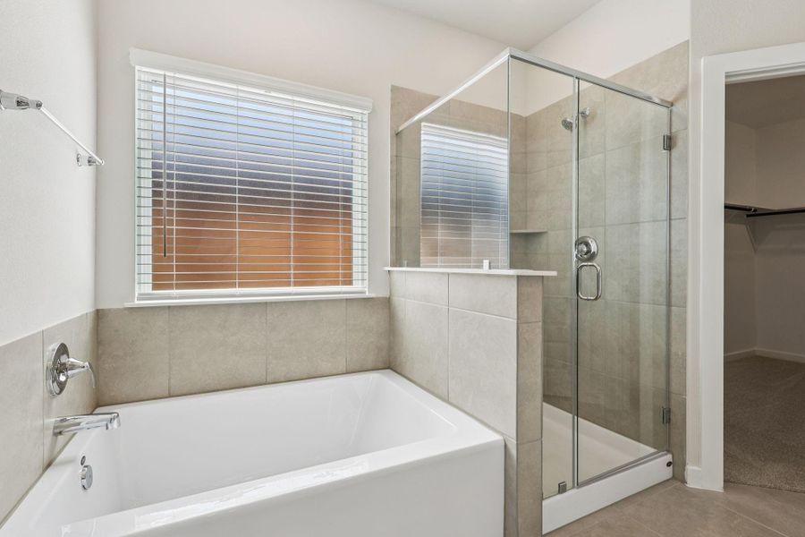 Photo is not of the actual home, but is an inspirational photo of builder’s model home and may depict options, furnishings, and/or decorator features that are not included Photo is not of the actual home, but is an inspirational photo of builder’s model home and may depict options, furnishings, and/or decorator features that are not included