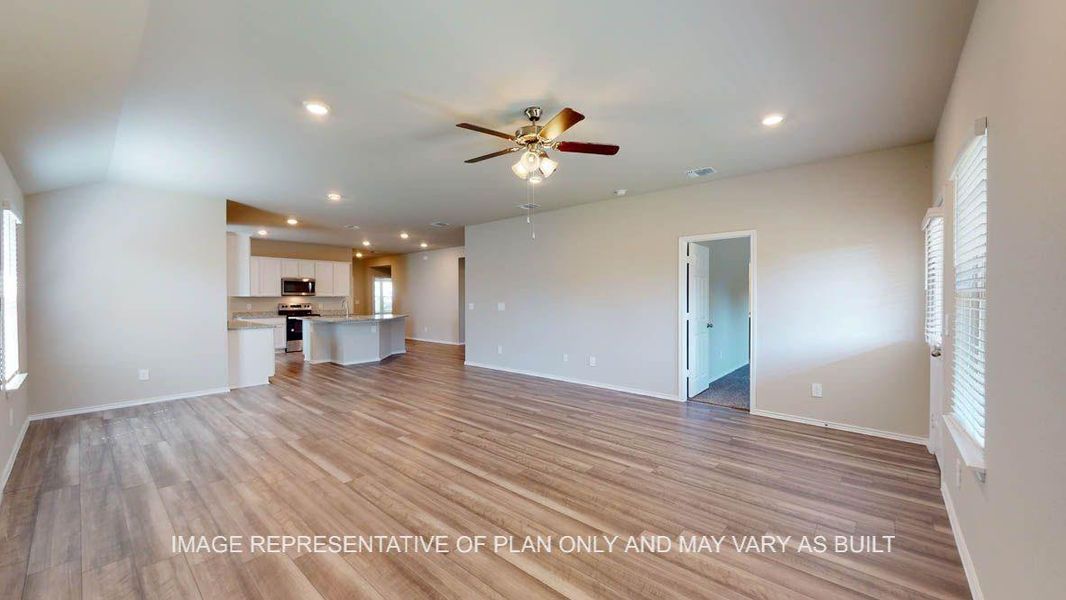 Spacious, unfurnished interior of a new home in Reserve at Mallard Lakes, Orange (Image 28).