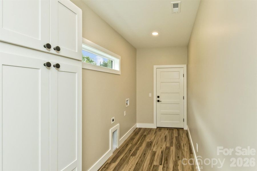 Spacious, unfurnished interior of a new home in , Clyde (Image 14). Spacious, unfurnished interior of a new home in , Clyde (Image 14).