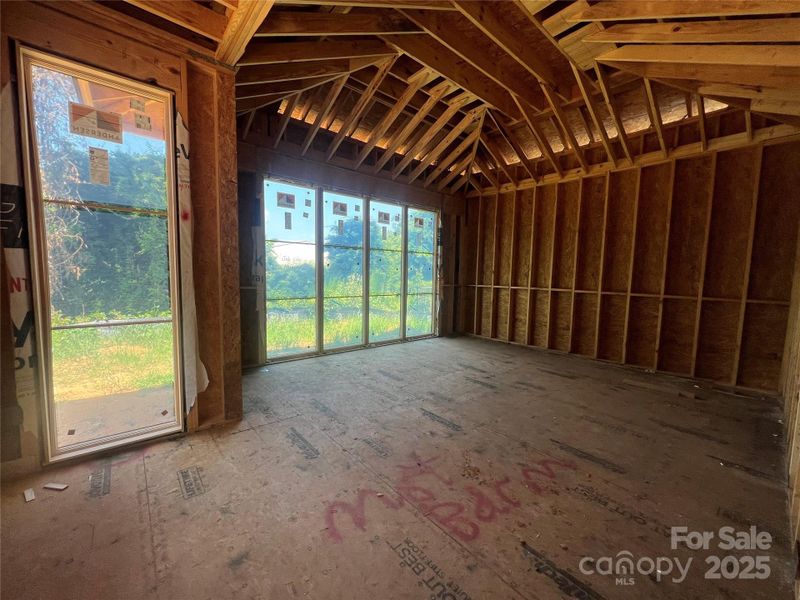 Image 6 of a home in .