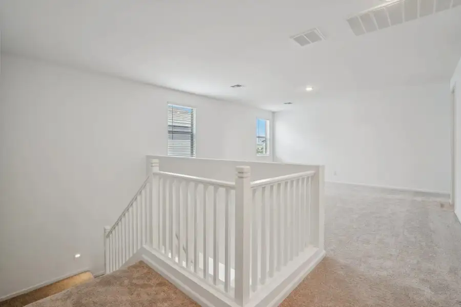 Representative images and renderings are for illustrative purposes. Actual structural options and design finishes of home may vary.