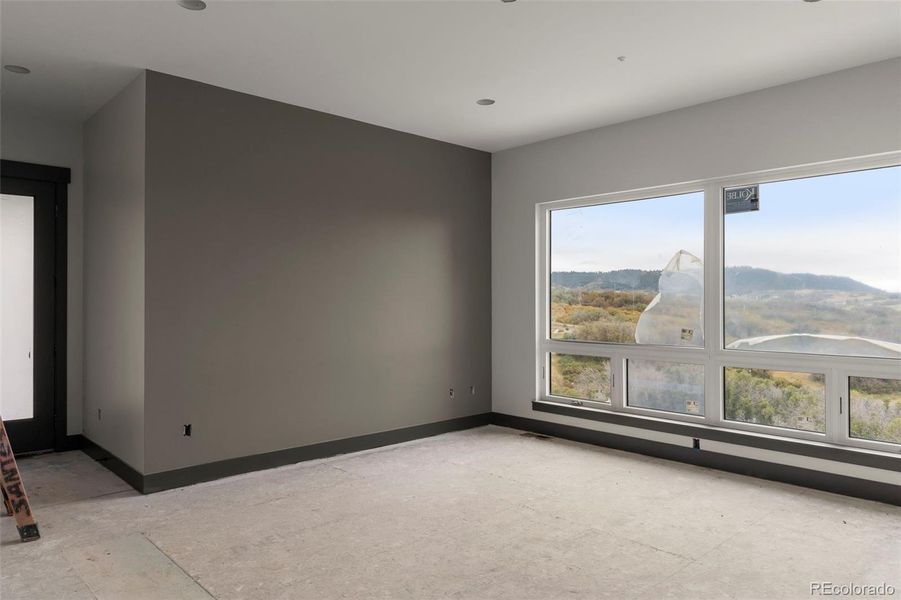 Spacious, unfurnished interior of a new home in , Castle Rock (Image 17).