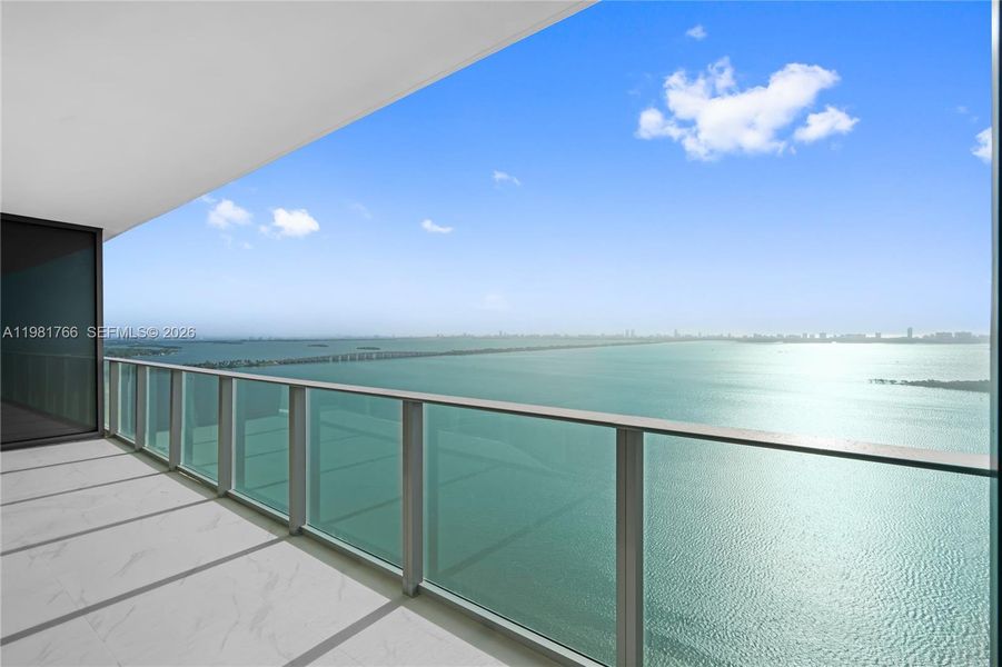 Exterior details and patio area of a home in Aria Reserve, Miami (Image 39).