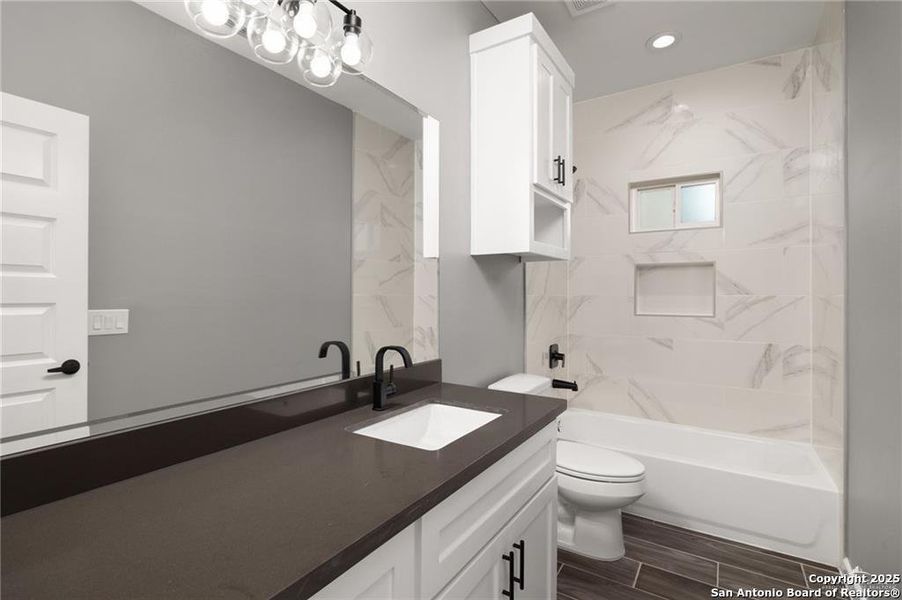 Furnished interior view inside a new home in , Mcallen (Image 2).