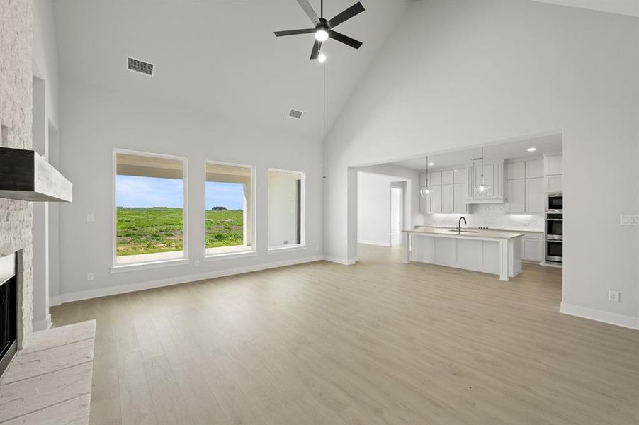 Spacious, unfurnished interior of a new home in Byrum Ranch - 1 Acre Lots, Venus (Image 16).