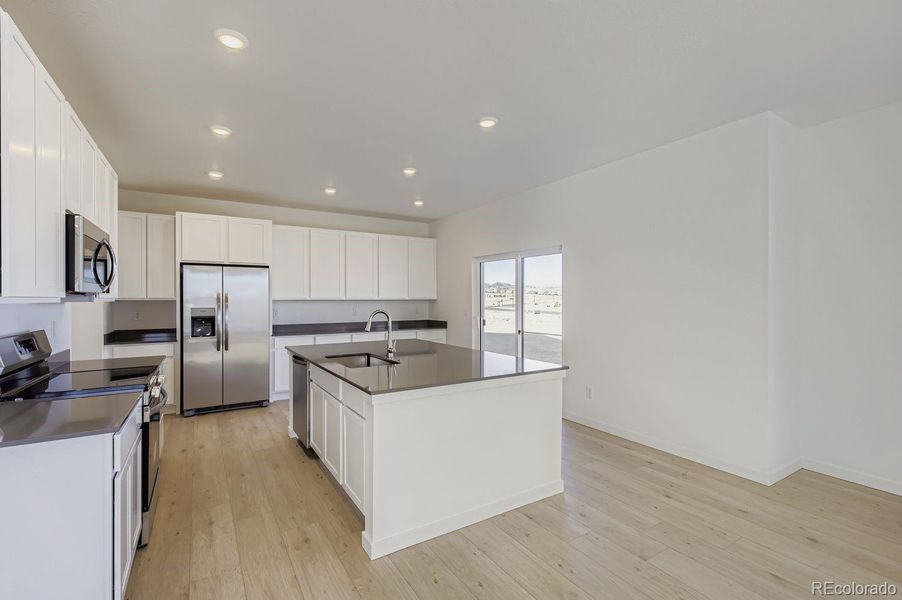 Furnished interior view inside a new home in Riano Ridge, Loveland (Image 3). Furnished interior view inside a new home in Riano Ridge, Loveland (Image 3).