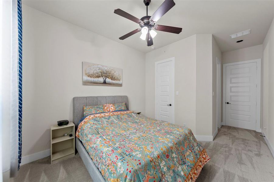 Furnished interior view inside a new home in , Frisco (Image 11).