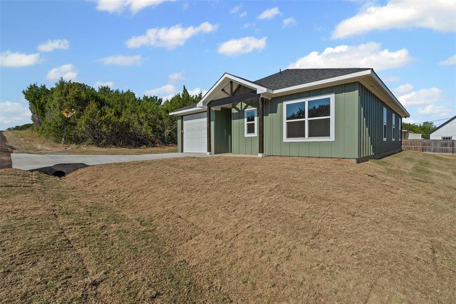 Exterior details and patio area of a home in , Granbury (Image 22). Exterior details and patio area of a home in , Granbury (Image 22).