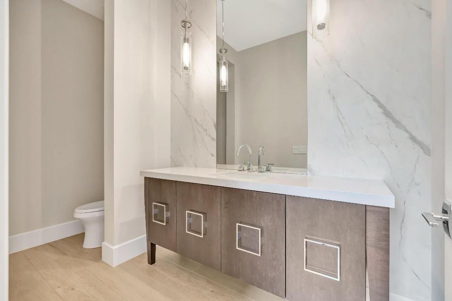 Powder Room w/Porcelain Walls