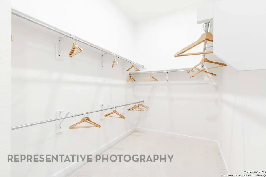 Image 21 of a home in Esperanza. Image 21 of a home in Esperanza.