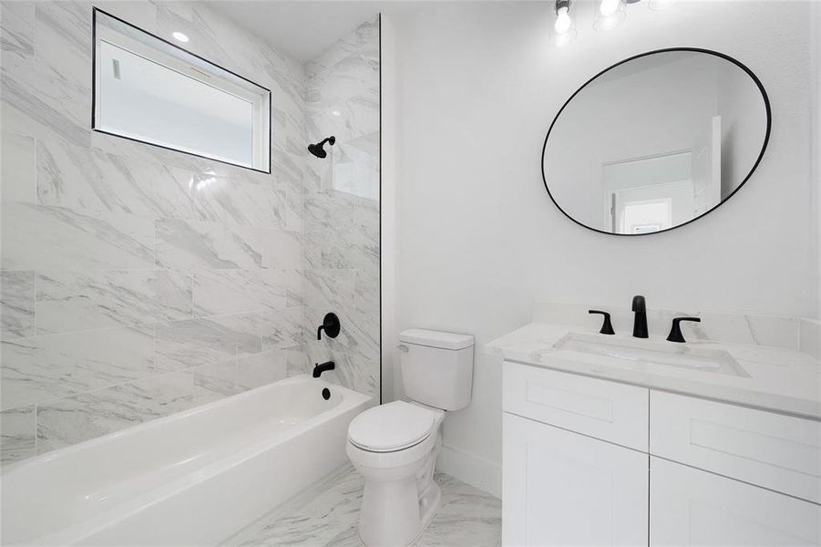 Furnished interior view inside a new home in , Sulphur Springs (Image 11).