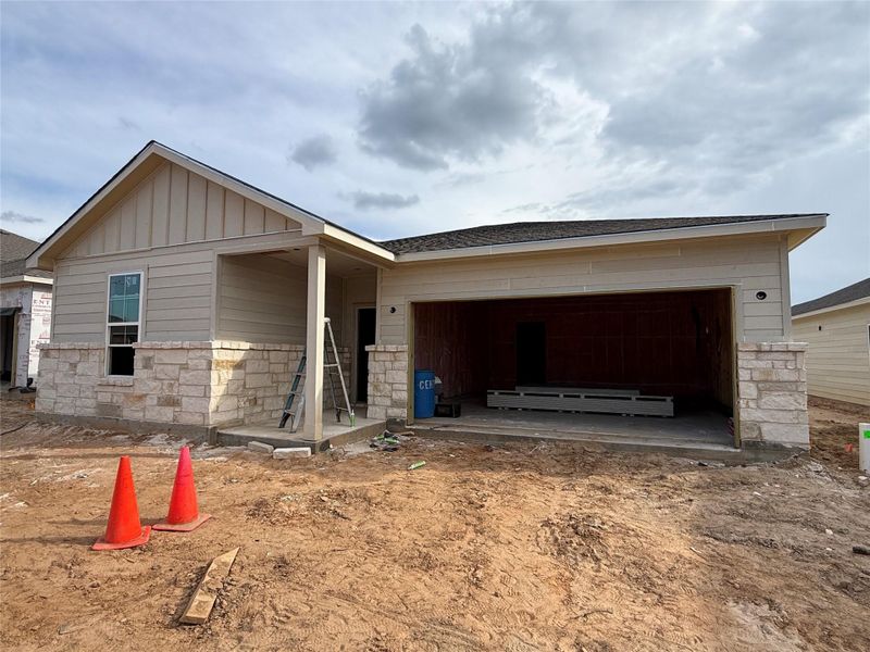In-progress construction of a new home in Magnolia Springs, Montgomery, TX (Image 20).