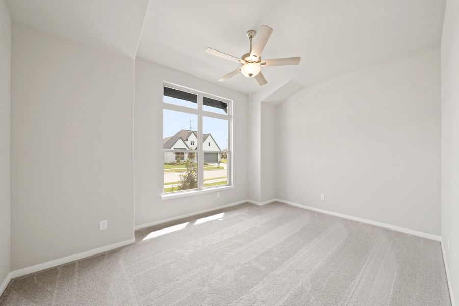 Spacious, unfurnished interior of a new home in Bridgeland 55', Cypress (Image 26).