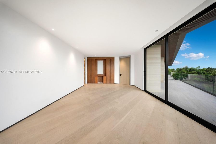 Spacious, unfurnished interior of a new home in , Coral Gables (Image 56). Spacious, unfurnished interior of a new home in , Coral Gables (Image 56).
