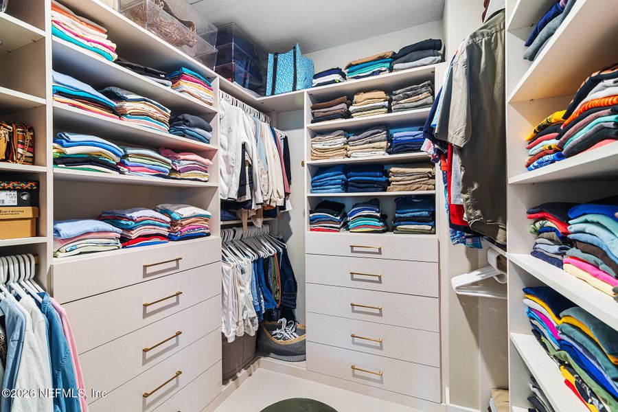 Image 78 of a home in .