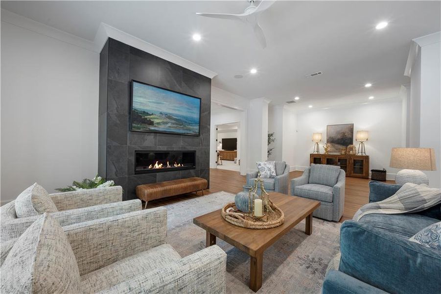 Furnished interior view inside a new home in , Alpharetta (Image 73).