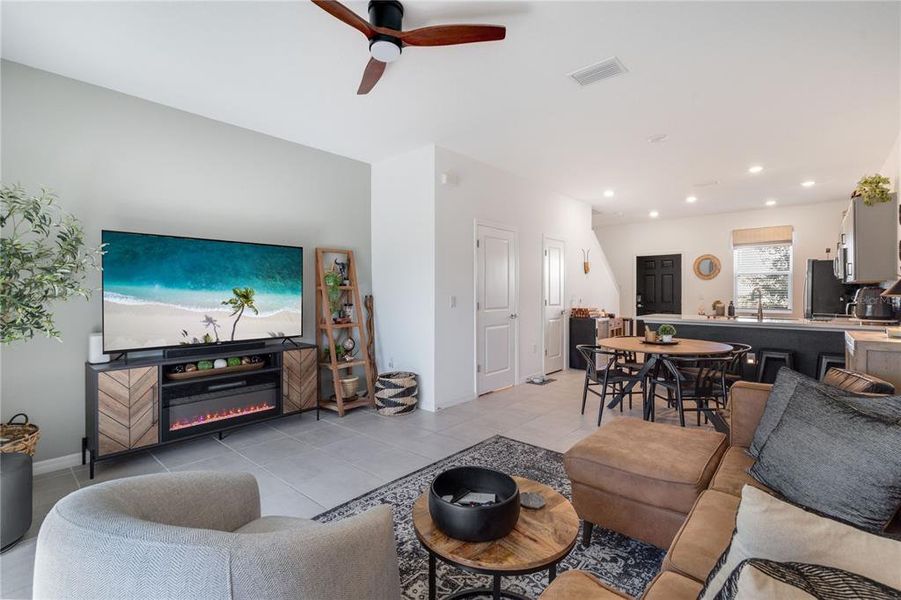 Furnished interior view inside a new home in , Sarasota (Image 12).