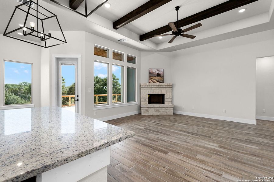 Image 33 of a home in .