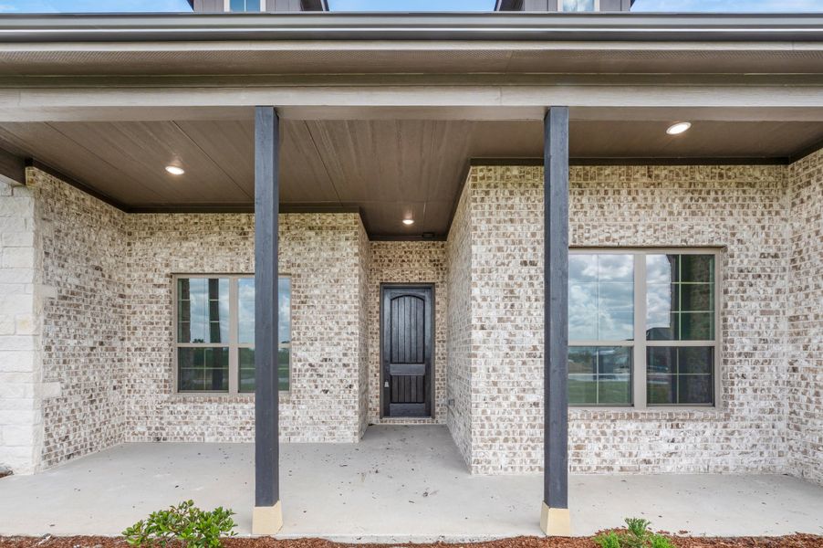 Exterior details and patio area of a home in Berkshire Estates, Mesquite (Image 4). Exterior details and patio area of a home in Berkshire Estates, Mesquite (Image 4).