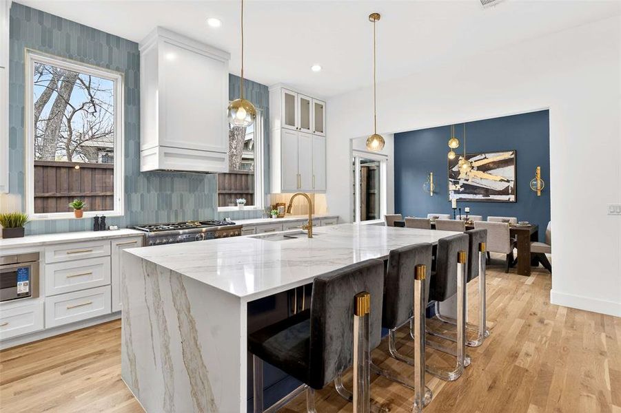 Furnished interior view inside a new home in , Dallas (Image 12).