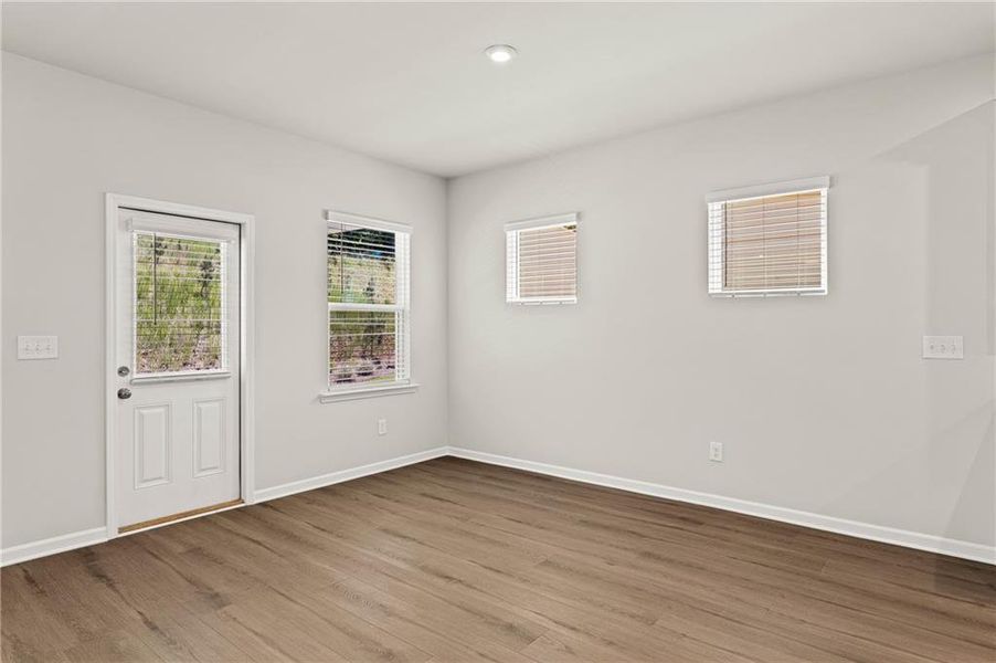 Spacious, unfurnished interior of a new home in Watermist at Mirror Lake, Villa Rica (Image 20). Spacious, unfurnished interior of a new home in Watermist at Mirror Lake, Villa Rica (Image 20).