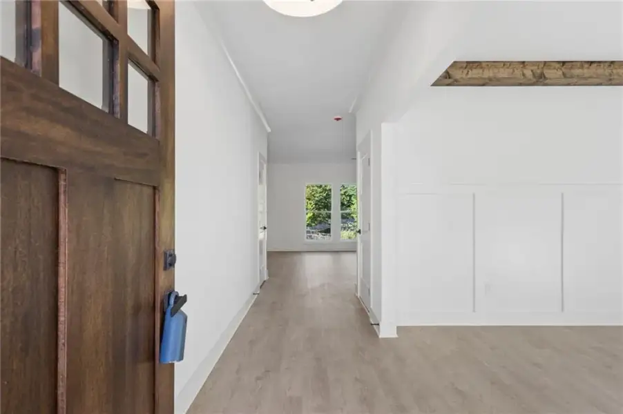 Spacious, unfurnished interior of a new home in , Atlanta (Image 36).