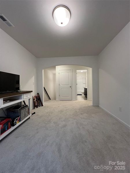 Spacious, unfurnished interior of a new home in , Mount Gilead (Image 19).