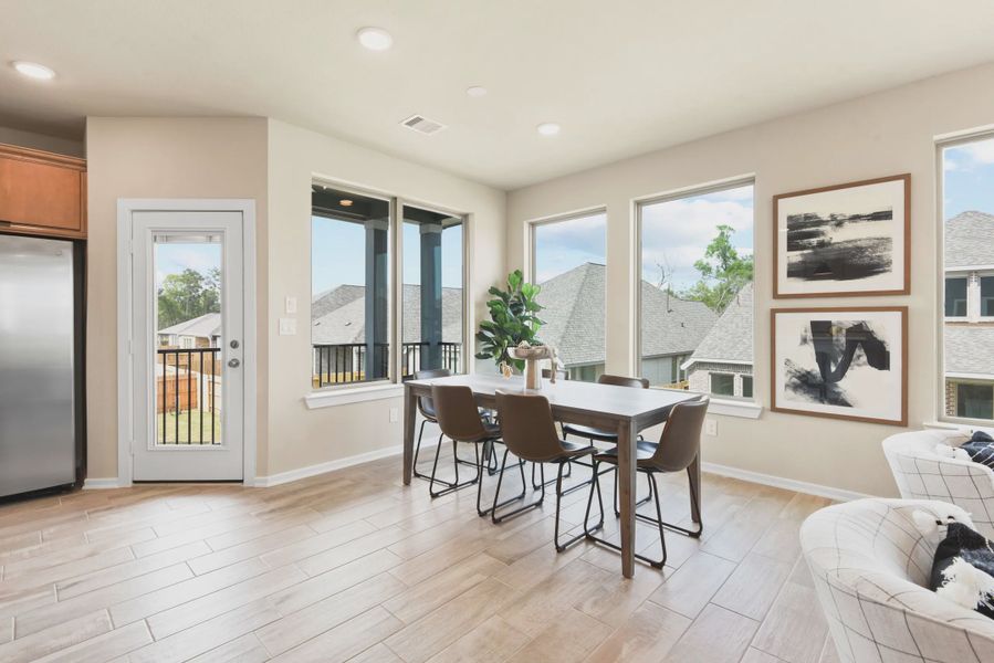 Representative furnished interior of a home built from the Fairview by Chesmar Homes in Sienna Courtyard, Missouri City (Image 6).