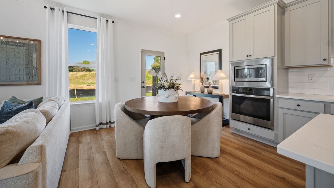 Dining area with access to outside Dining area with access to outside