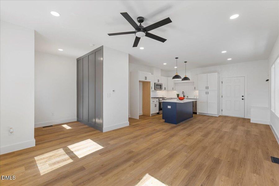 05-803 Dupree St B