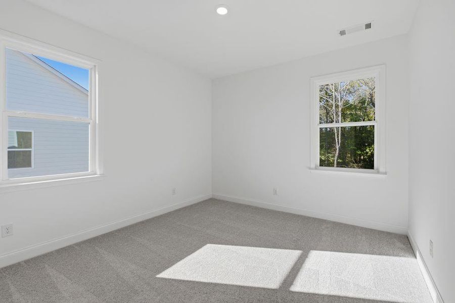 Spacious, unfurnished interior of a new home in Bennett Farm, Loganville (Image 27). Spacious, unfurnished interior of a new home in Bennett Farm, Loganville (Image 27).
