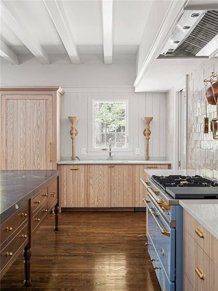 Furnished interior view inside a new home in , Atlanta (Image 44).