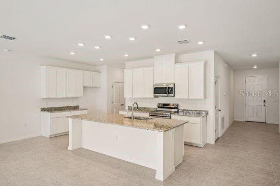 Furnished interior view inside a new home in Palm Coast, Palm Coast (Image 9).