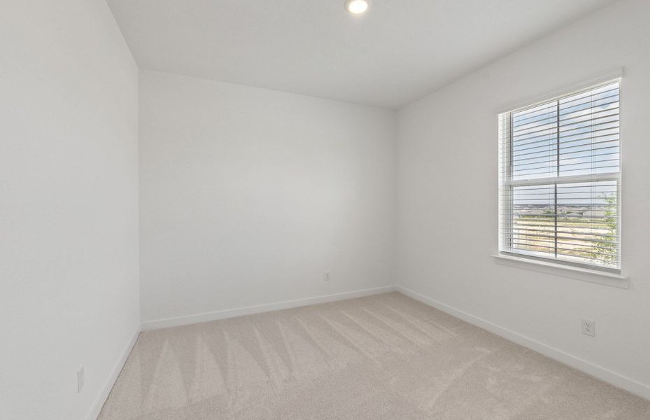 Spacious, unfurnished interior of a new home in Skyview, Belton (Image 26).
