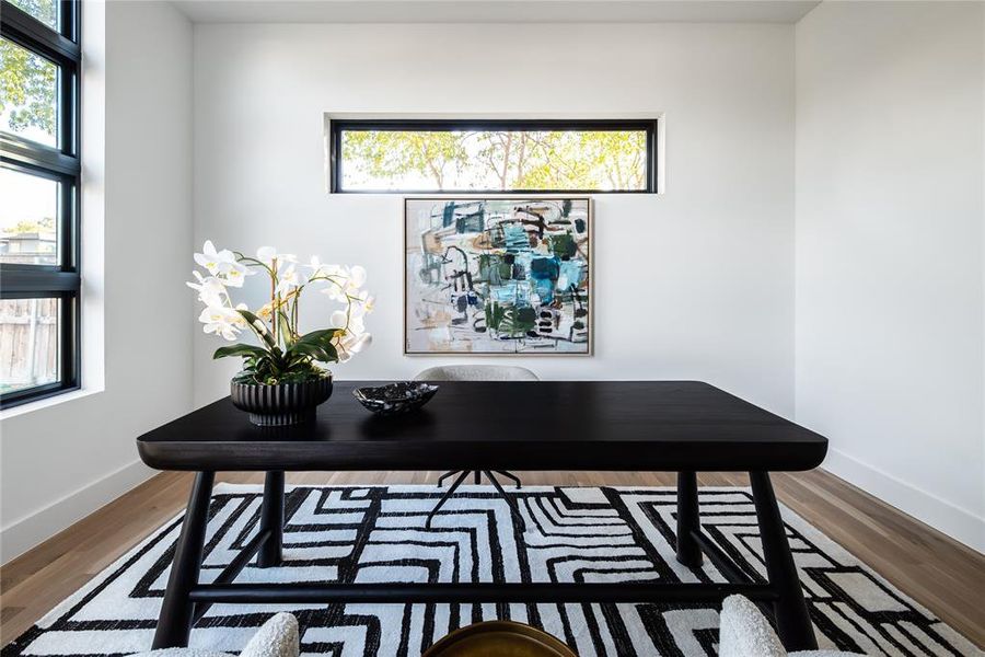 Furnished interior view inside a new home in , Dallas (Image 16).