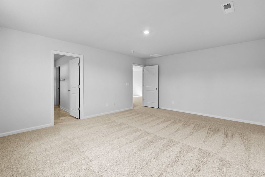 Spacious, unfurnished interior of a new home in Bell West, Kernersville (Image 32).