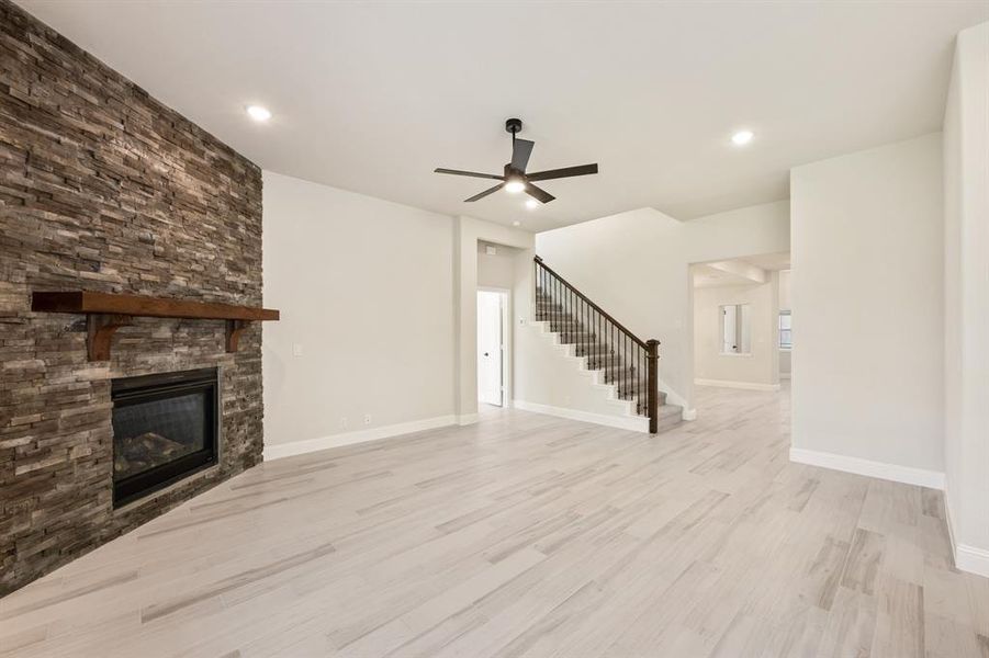 Spacious, unfurnished interior of a new home in Devonshire, Forney (Image 26).