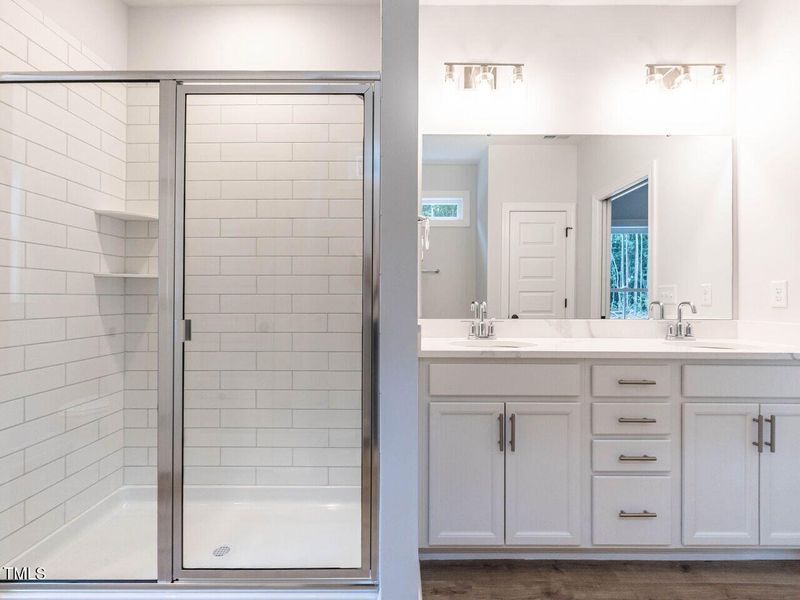 028-1280x960-primary-bath 028-1280x960-primary-bath