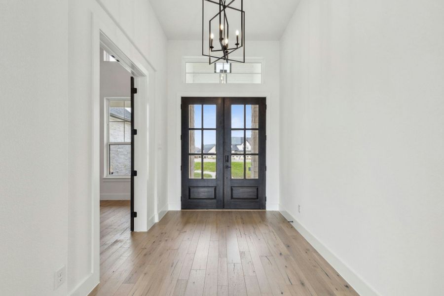 Spacious, unfurnished interior of a new home in The Vines, Haslet (Image 21).