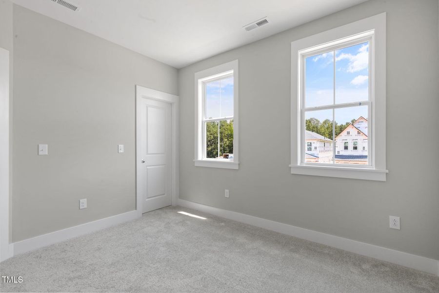 18-web-or-mls-1556-piney-fls-dr-wendell-