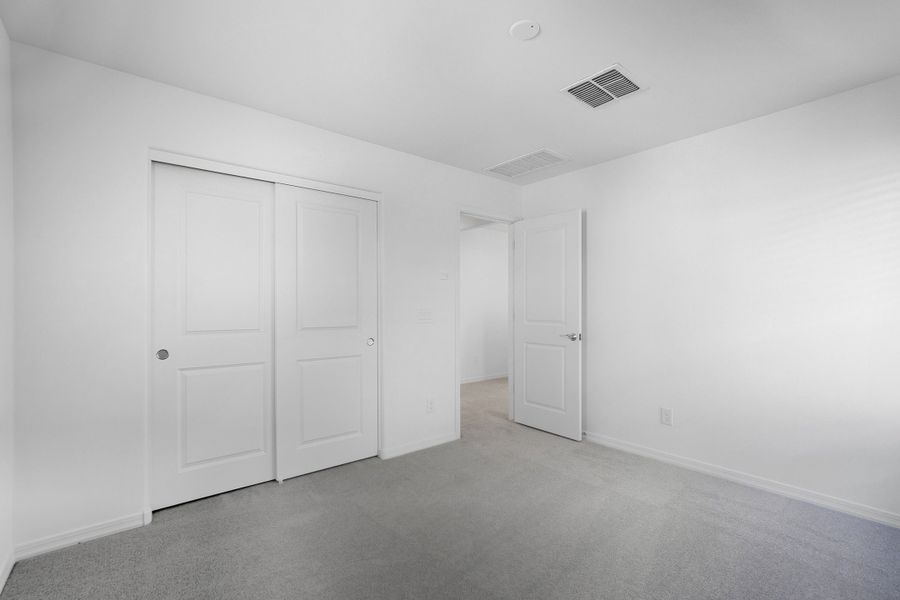 Spacious, unfurnished interior of a new home in Artisan at Asante, Surprise (Image 28). Spacious, unfurnished interior of a new home in Artisan at Asante, Surprise (Image 28).