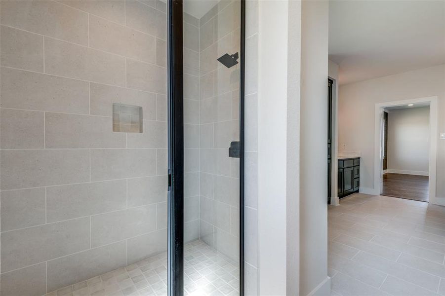 Image 33 of a home in .